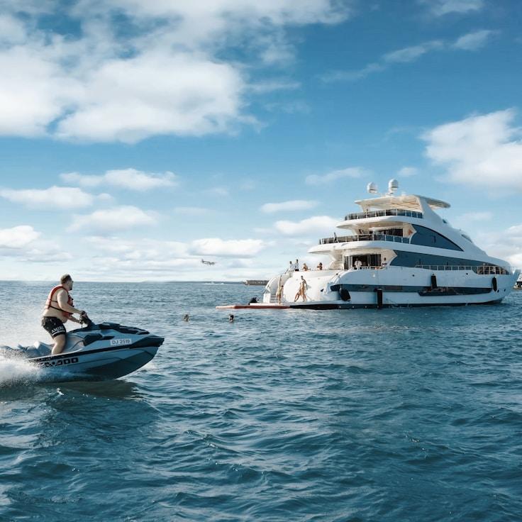 Yachting life captured